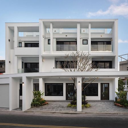 Taitung 廷海特潮流民宿 L 近鐵花村 L 自助入住 מראה חיצוני תמונה